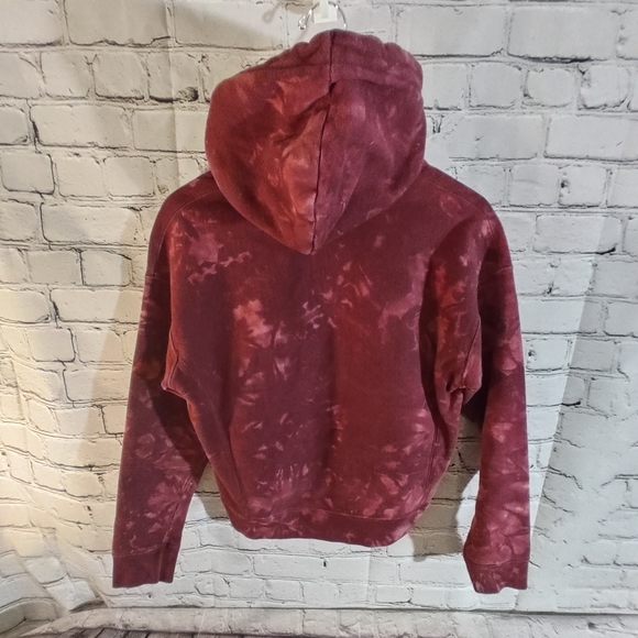 Champion Reverse Weave Tie Dye Red Sweatshirt Pullover Size Small - Picture 2 of 11